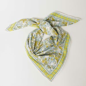 foulard c'est beau la vie jaune vert fleur